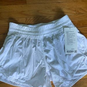 Lululemon white lined tracker short